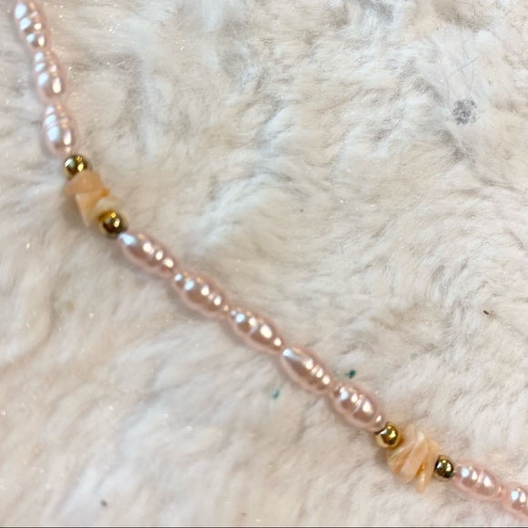 Vintage Pink Beaded Shell Feather Statement Necklace - Picture 3 of 6